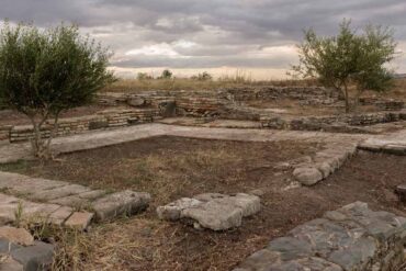 Visita guiada yacimiento islamico Isla Saltes Medina Saltish Huelva